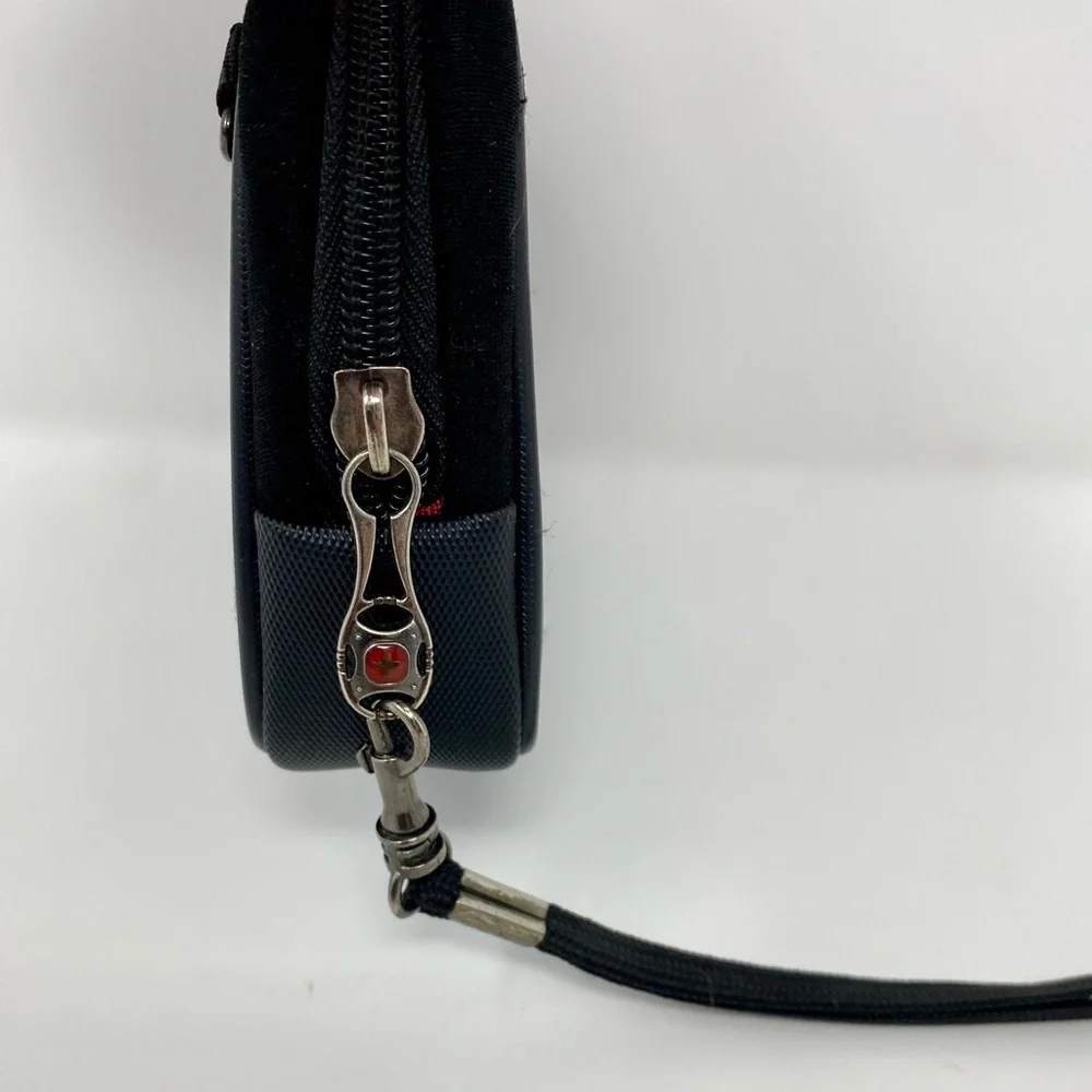 SwissGear by Wenger Black Wristlet